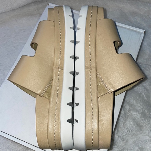 NWT J/SLIDES BAHA Sand Leather Sandal - Picture 12 of 15